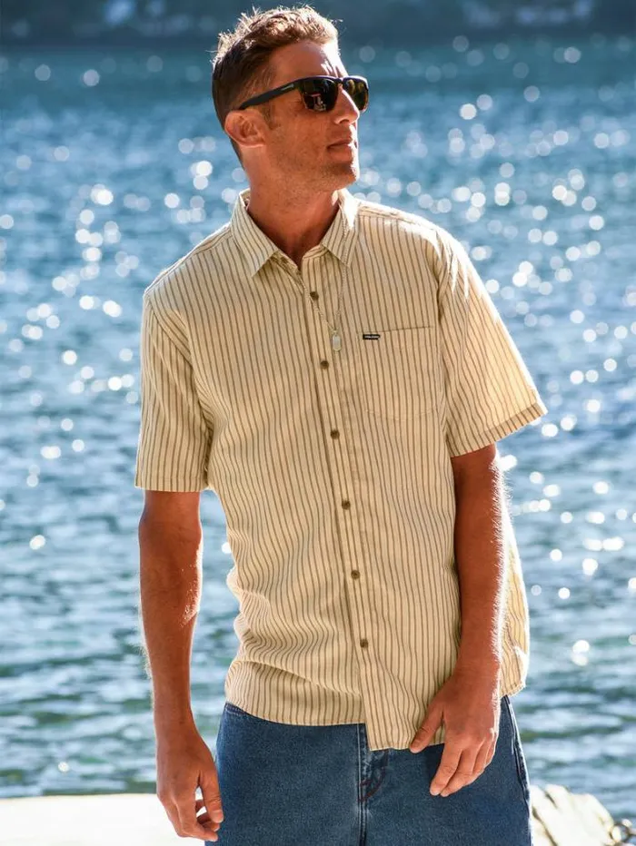 Mens Shirts and Flannels Volcom Barstone Woven Short Sleeve Shirt 8211 Grain