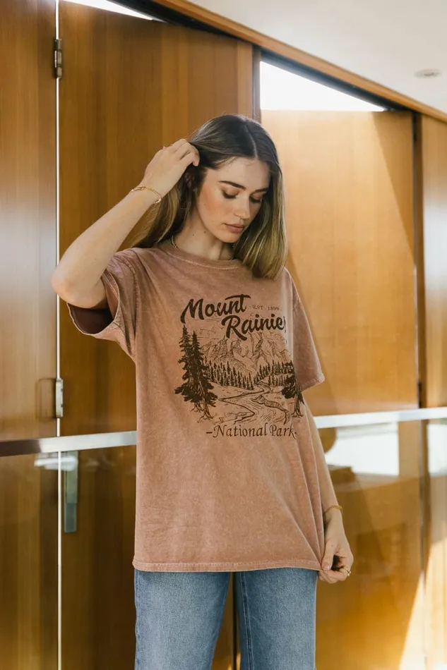 Mount Rainier Graphic Tee Mauve Women Bohme Tees and Tanks