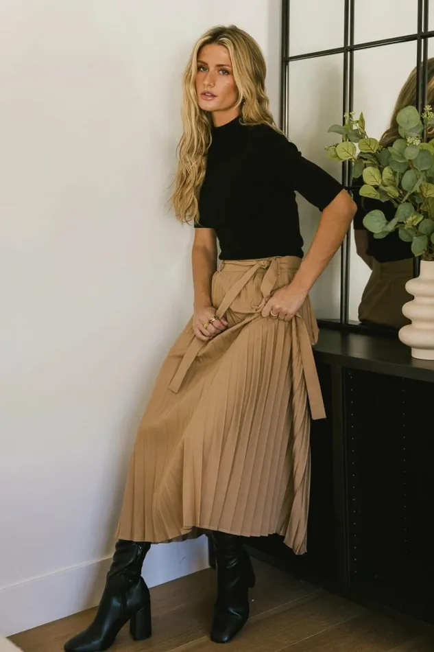 Neve Pleated Skirt In Mocha Mocha Women Bohme Skirts