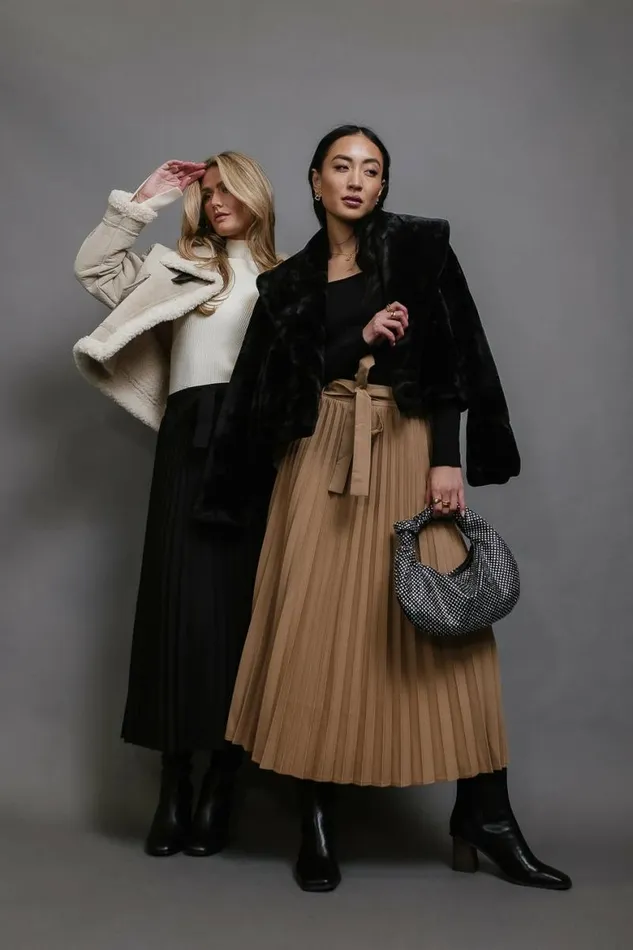 Neve Pleated Skirt In Mocha Mocha Women Bohme Skirts