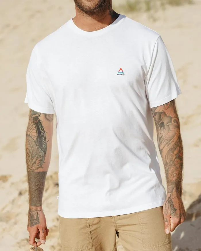 Passenger Clothing Classic Logo Recycled Cotton TShirt White Men TShirts and Vests