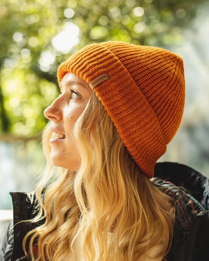 Passenger Clothing Compass Recycled Acrylic Beanie Sunrise Orange WomenMen Beanies