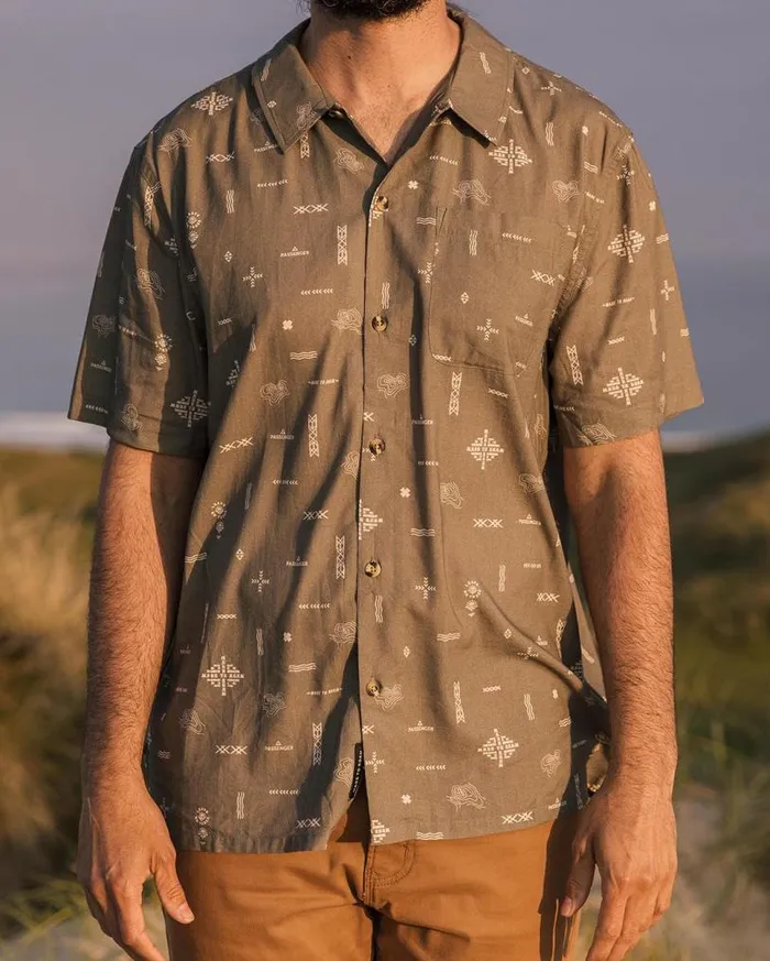 Passenger Clothing Cove Organic Cotton Short Sleeve Shirt Olive Made To Roam Men Shirts