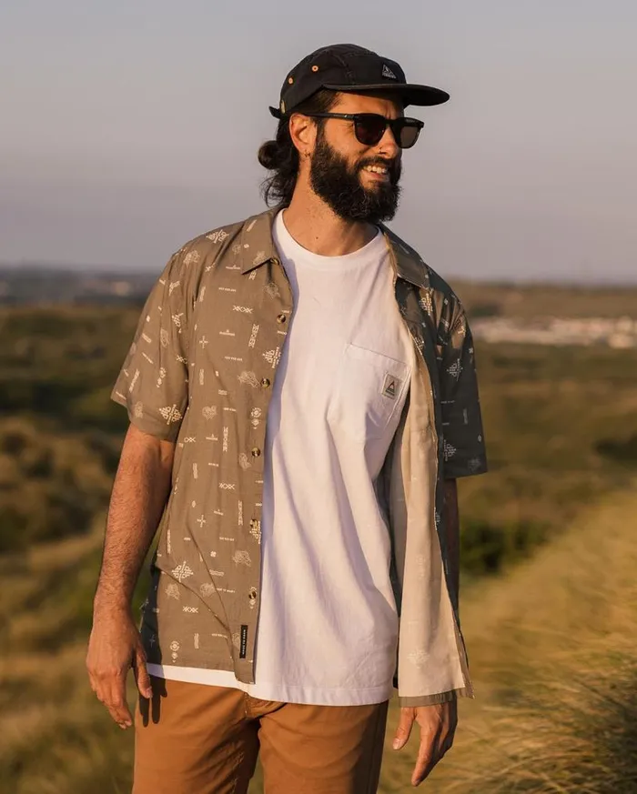 Passenger Clothing Cove Organic Cotton Short Sleeve Shirt Olive Made To Roam Men Shirts