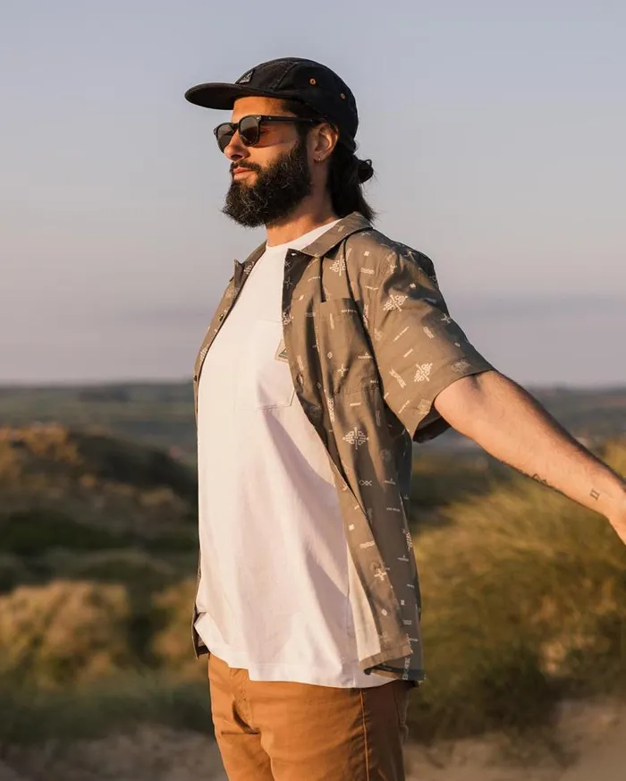 Passenger Clothing Cove Organic Cotton Short Sleeve Shirt Olive Made To Roam Men Shirts