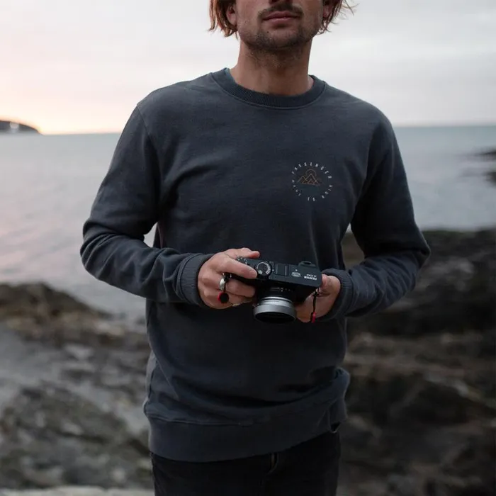Passenger Clothing Escapism Recycled Sweatshirt Faded Black Men Hoodies and Sweatshirts