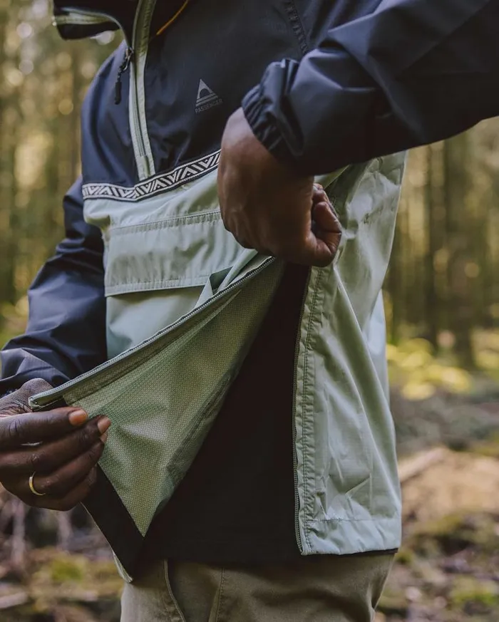 Passenger Clothing Flow 12 Zip Recycled Water Resistant Jacket True Blackpistachio Men Jackets