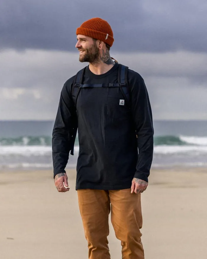 Passenger Clothing Heritage Recycled Relaxed Fit LS TShirt Black Men TShirts and Vests