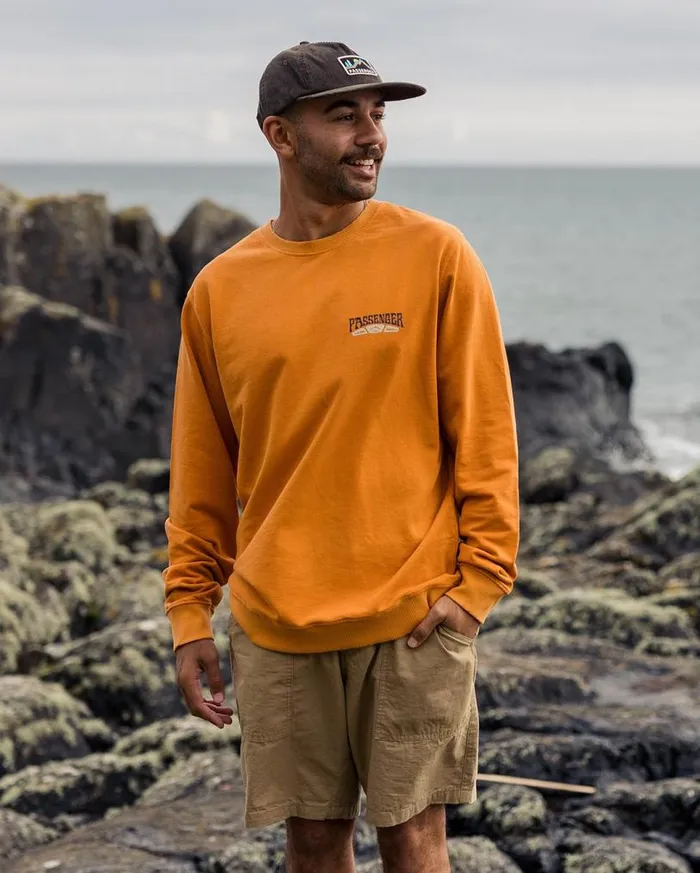 Passenger Clothing Lauca Recycled Cotton Sweatshirt Tangerine Men Hoodies and Sweatshirts Passenger Clothing Lauca Recycled Cotton Sweatshirt Tangerine Men Hoodies and Sweatshirts