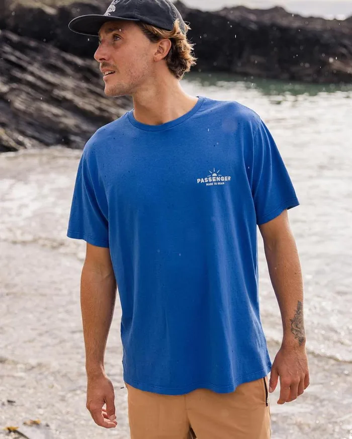 Passenger Clothing Roam Free Recycled Cotton TShirt True Blue Men TShirts and Vests