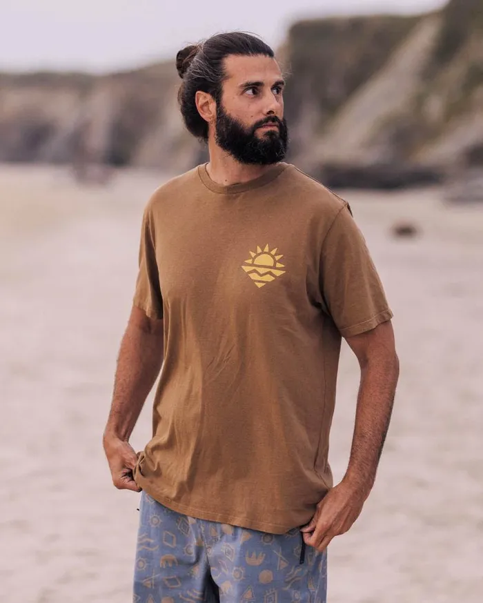 Passenger Clothing Skiff Recycled Cotton TShirt Toffee Men TShirts and Vests