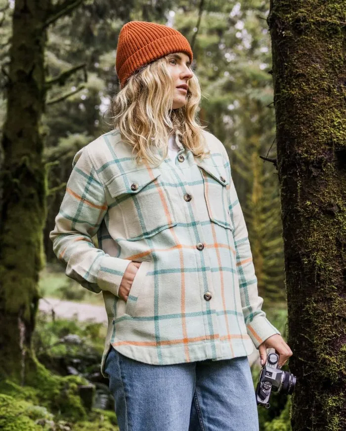 Passenger Clothing Stella Organic Cotton LS Shirt Surf Spray Check Women Shirts