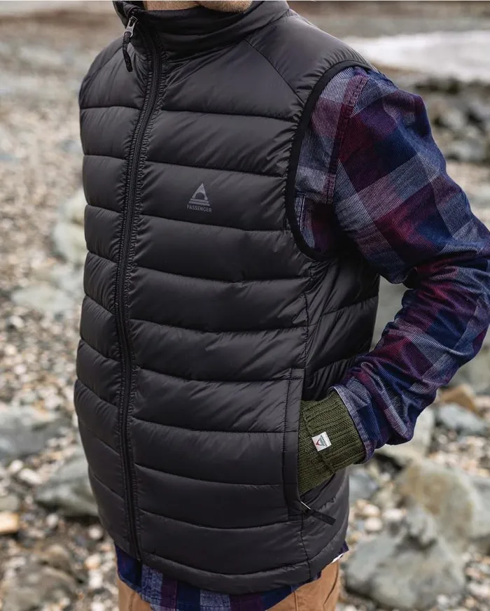 Passenger Clothing Travel Insulated Vest True Black Men Jackets