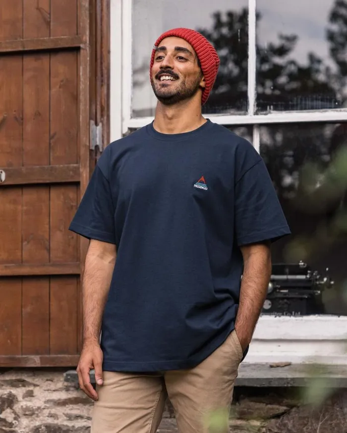 Passenger Clothing Vita Organic Relaxed Fit TShirt Deep Navy Men TShirts and Vests