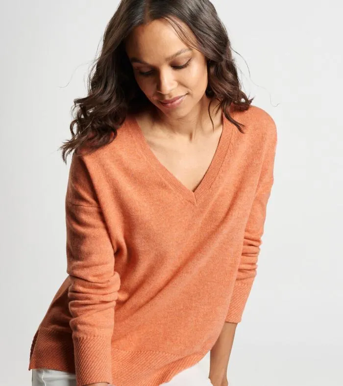 Peter Millar Sweaters Women Artisan Crafted Cashmere VNeck Sweater