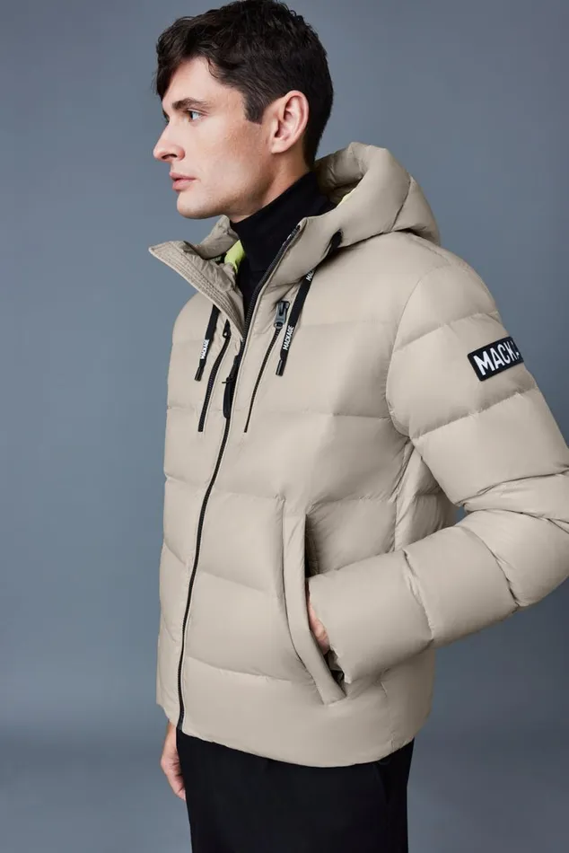Puffer Men Mackage VICTOR Lustrous Light Down Jacket With Hood For Men Emerald Puffer Men Mackage VICTOR Lustrous Light Down Jacket With Hood For Men Emerald