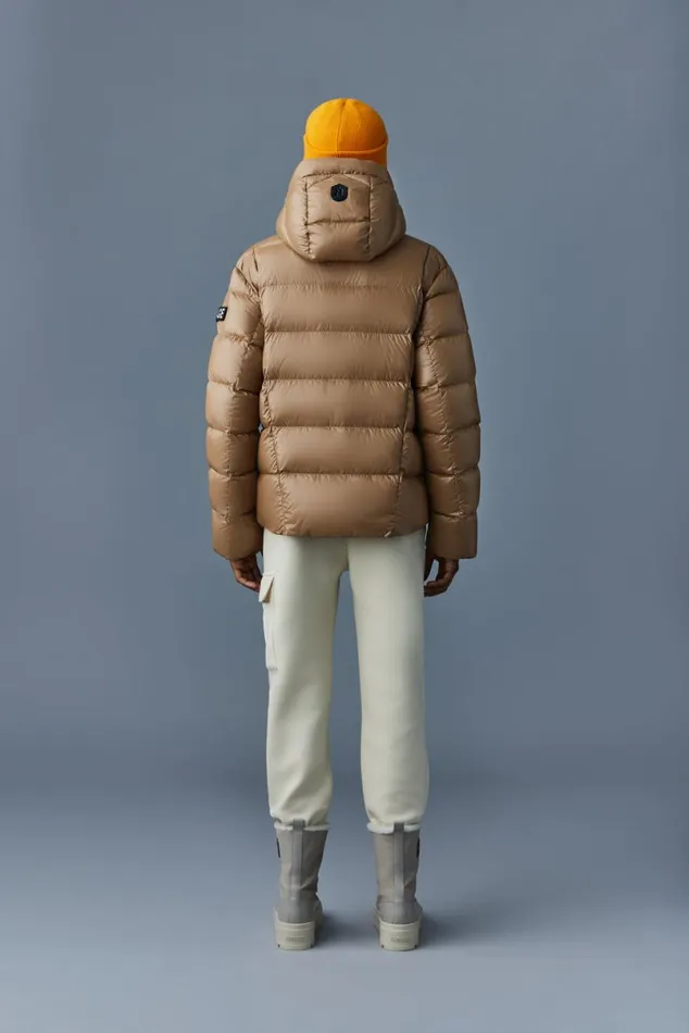 Puffer Men Mackage VICTOR Lustrous Light Down Jacket With Hood For Men Emerald Puffer Men Mackage VICTOR Lustrous Light Down Jacket With Hood For Men Emerald