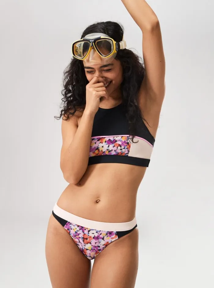 Roxy Bikinis Roxy Active Crop Bikini Top Anthracite Swim Blooms 8211 Women Roxy Bikinis Roxy Active Crop Bikini Top Anthracite Swim Blooms 8211 Women