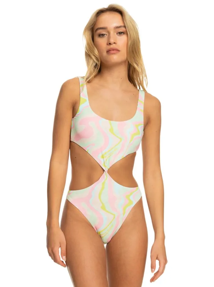 Roxy One Pieces Tropics Hype Reversible OnePiece Swimsuit Ambroisia Swirl Swim 8211 Women