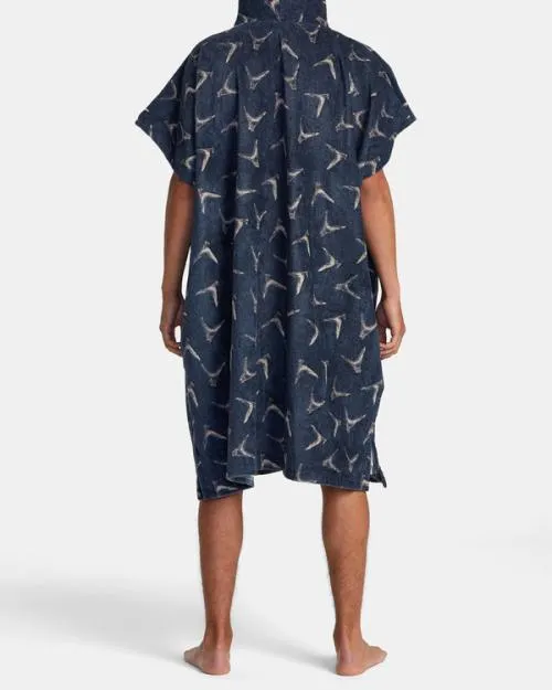 Rvca Hawaii Legend And Mana Poncho Changing Towel Moody Blue Men Other Accessories