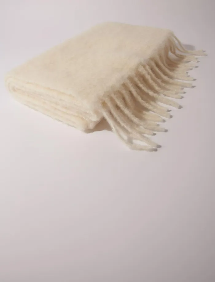 Scarves and Ponchos Women Maje Alpaca Blend Scarf Ecru