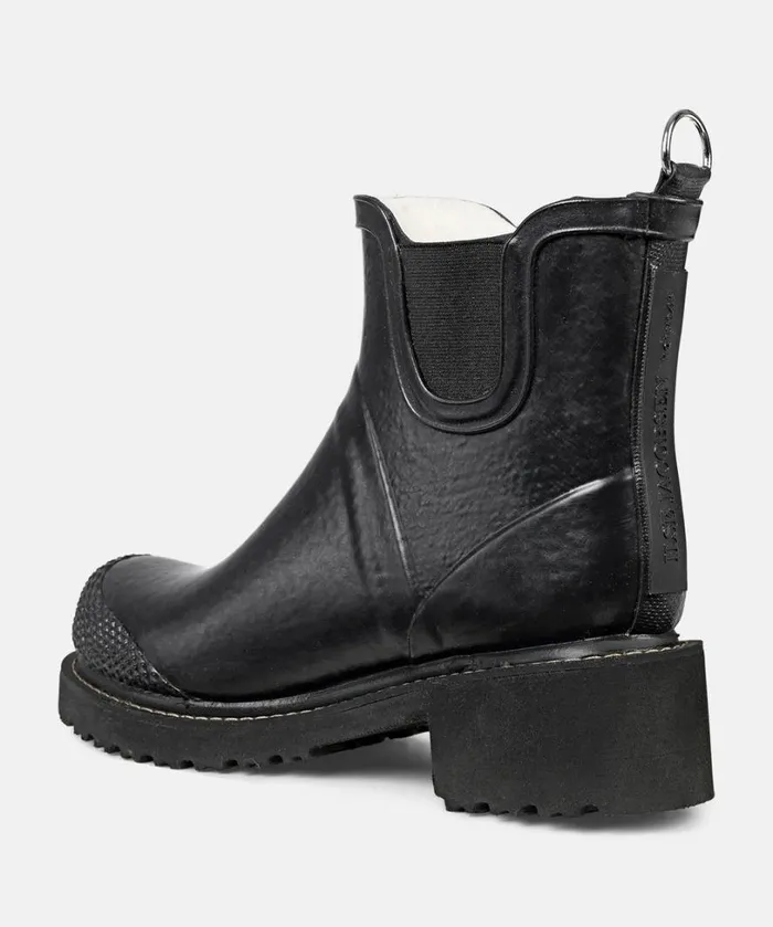 Short Rubber Boots With High Heel 8211 Black Rainboots Ilse Jacobsen Rainboots Short