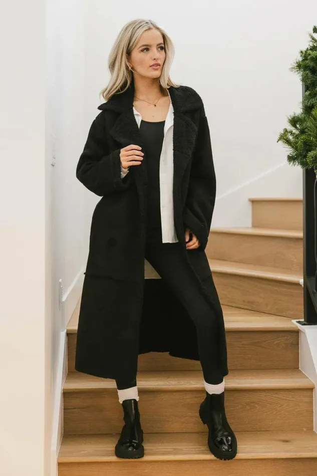 Tessa Sherpa Coat In Black Black Women Bohme Outerwear