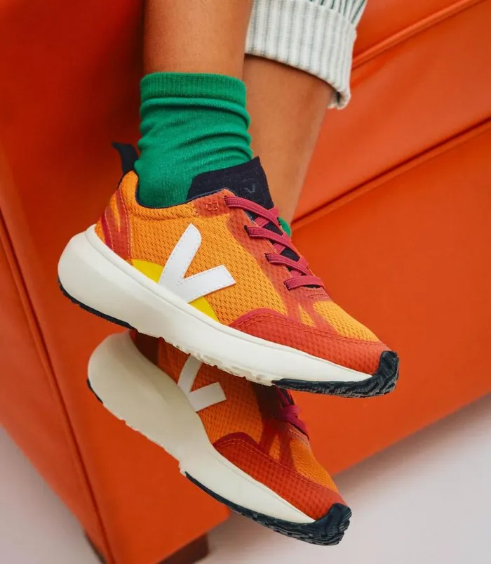 VEJA Canary Kids CANARY ALVEOMESH PUMPKIN WHITE