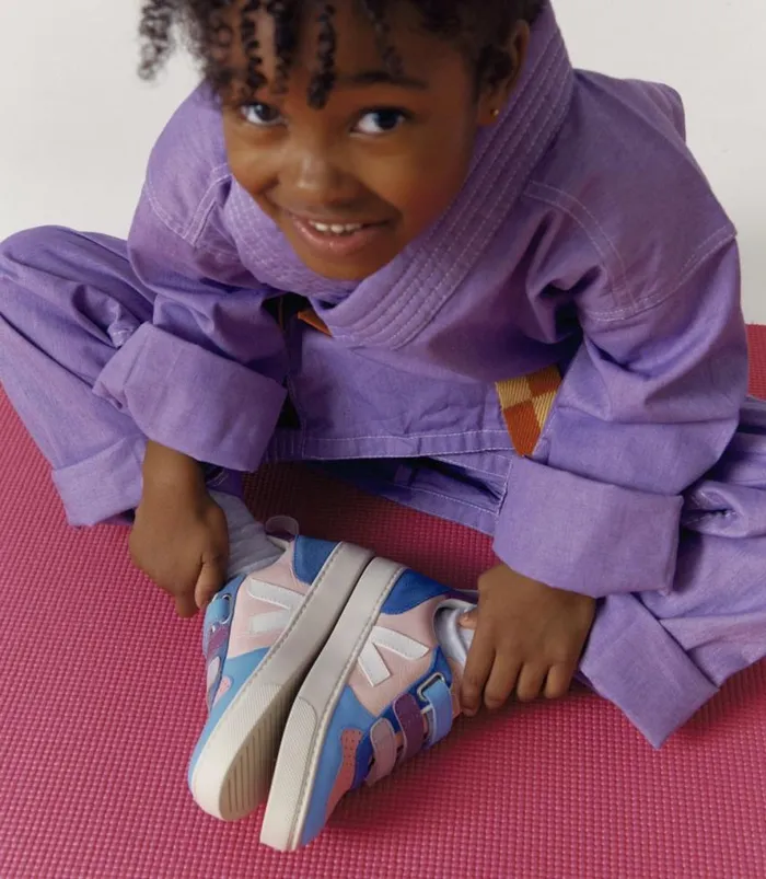 VEJA V10 Kids V10 LEATHER MULTICO PETALE WHITE