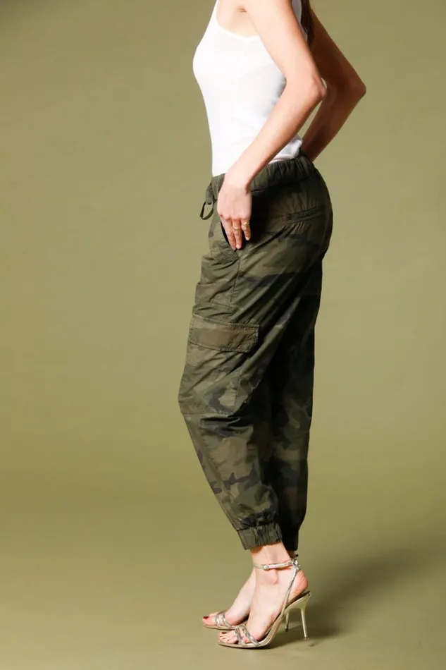 Woman Cargo Jogger Cargo Pants In Mat Fabric With Camouflage Print Relaxed Mason039s Pants