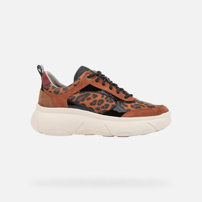 Woman Geox Sneakers NEBULA 20 X WOMAN Cognac Low Top Sneakers Cognac