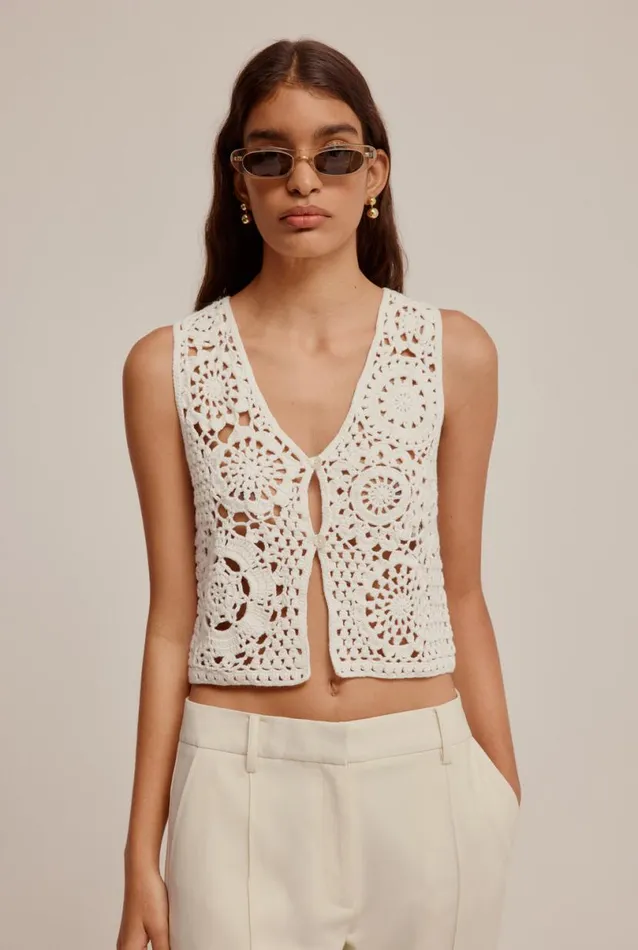 Woman Venroy Knitwear Crochet Cotton Tank
