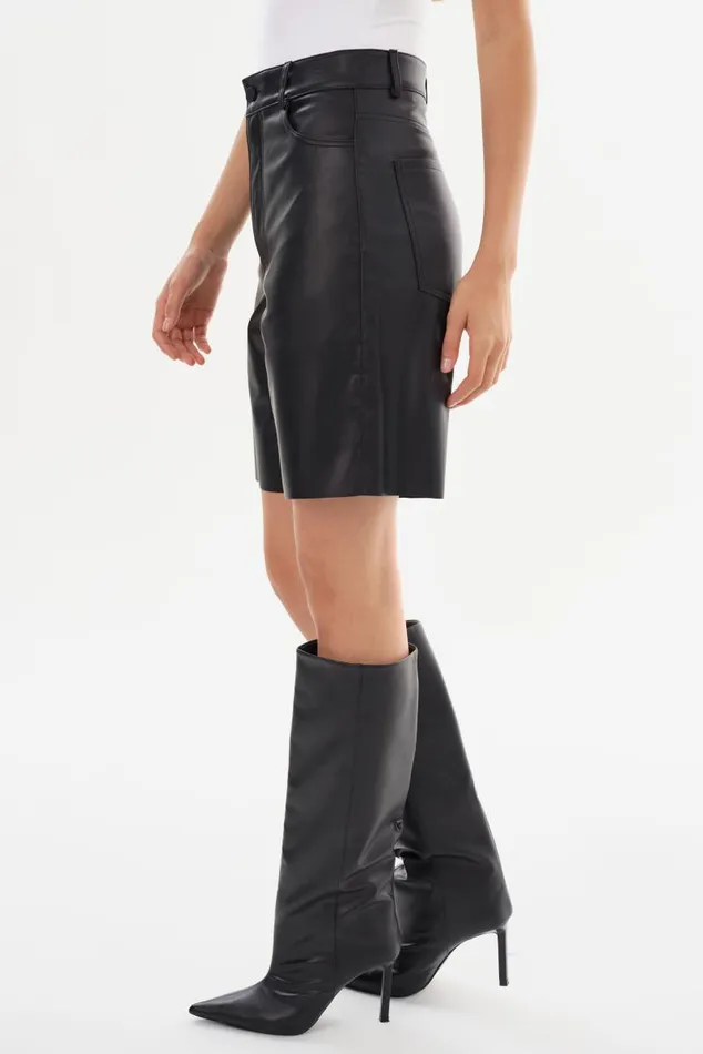 Women ARAE Faux Leather Shorts Black LAMARQUE Pants and Shorts Women ARAE Faux Leather Shorts Black LAMARQUE Pants and Shorts