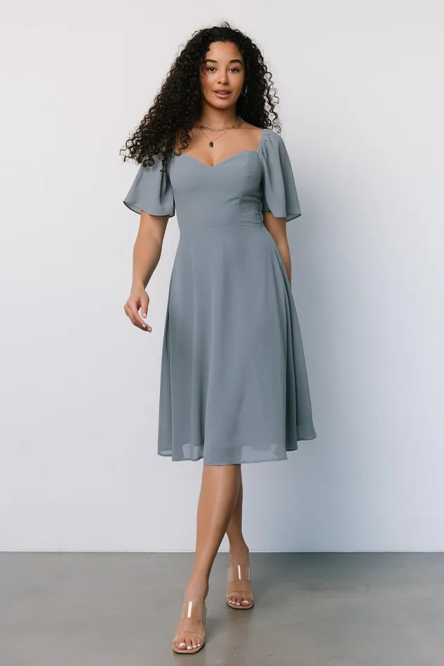 Women Colette Sweetheart Midi Dress Dusty Blue Baltic Born The Guest Edit Women Colette Sweetheart Midi Dress Dusty Blue Baltic Born The Guest Edit