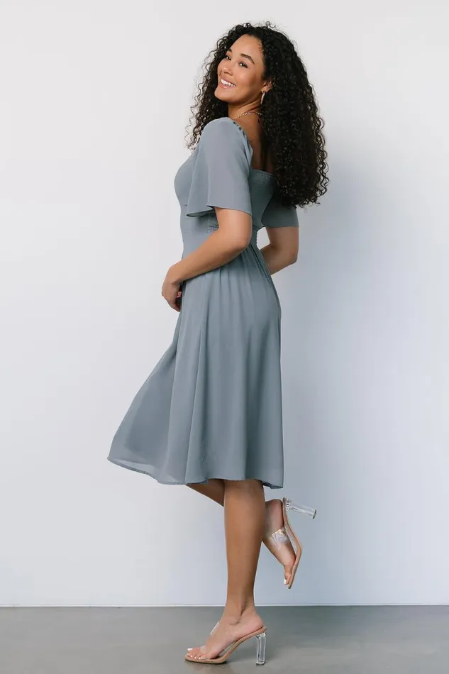 Women Colette Sweetheart Midi Dress Dusty Blue Baltic Born The Guest Edit Women Colette Sweetheart Midi Dress Dusty Blue Baltic Born The Guest Edit