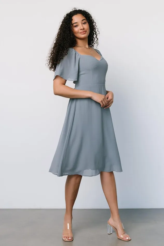 Women Colette Sweetheart Midi Dress Dusty Blue Baltic Born The Guest Edit Women Colette Sweetheart Midi Dress Dusty Blue Baltic Born The Guest Edit