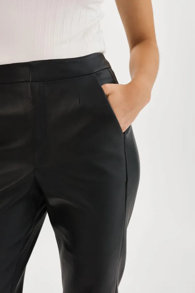 Women EVIN Leather Pants Black LAMARQUE Pants and Shorts Women EVIN Leather Pants Black LAMARQUE Pants and Shorts