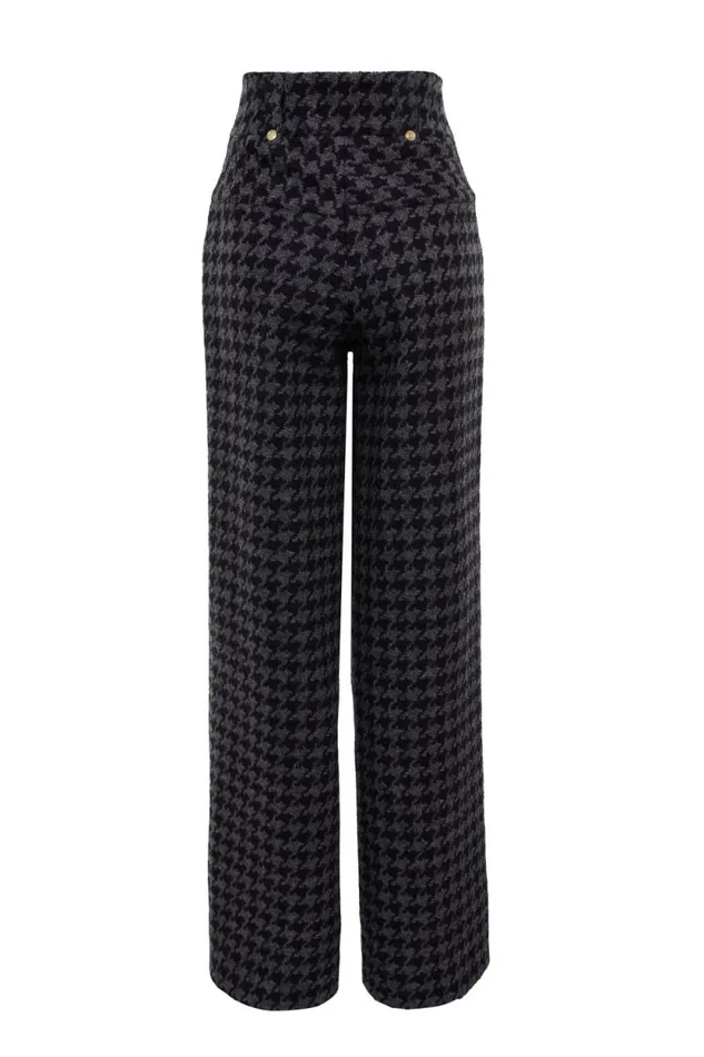 Women High Waisted Straight Trouser Large Scale Charcoal Houndstooth Holland Cooper Tailoring Women High Waisted Straight Trouser Large Scale Charcoal Houndstooth Holland Cooper Tailoring
