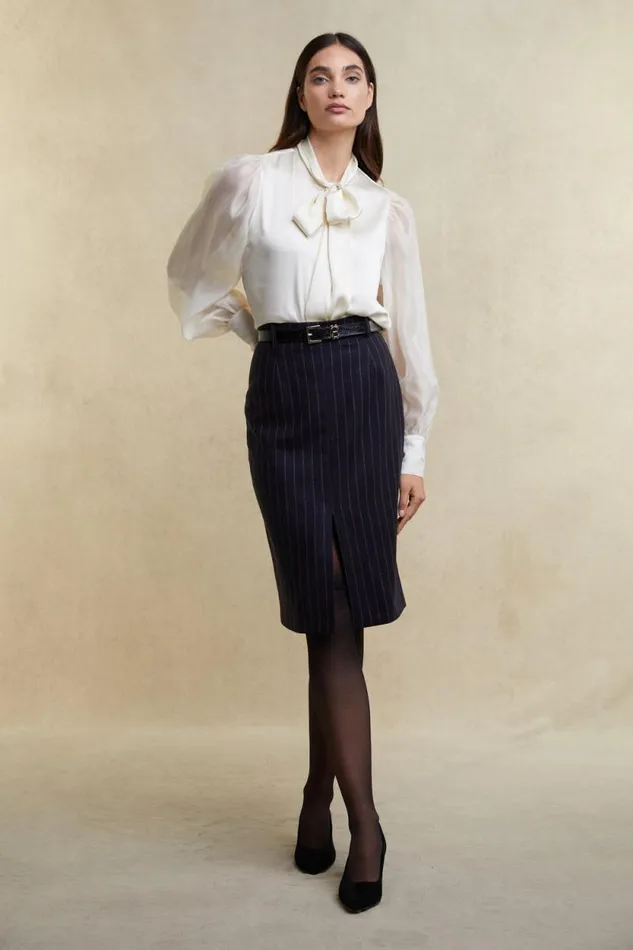 Women Knightsbridge Court Shoe Black Suede Holland Cooper Court Shoe Women Knightsbridge Court Shoe Black Suede Holland Cooper Court Shoe