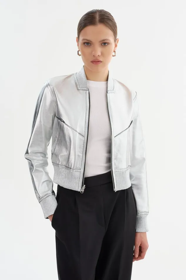 Women KORDELLA Reversible Leather Bomber Jacket Blacksilver LAMARQUE Bombers Women KORDELLA Reversible Leather Bomber Jacket Blacksilver LAMARQUE Bombers