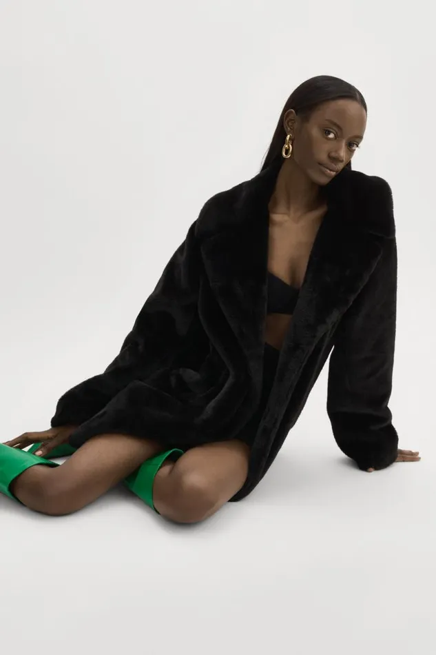 Women LINNEA Faux Fur Coat Black LAMARQUE Faux Fur Women LINNEA Faux Fur Coat Black LAMARQUE Faux Fur