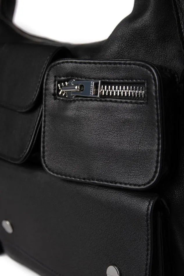 Women LOLITA Leather Cargo Bag Black LAMARQUE Bags