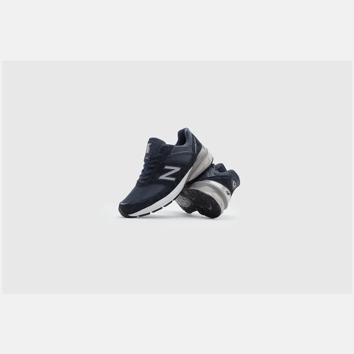 Women MADE In USA 990v5 Core Navy With Silver New Balance Lifestyle Women MADE In USA 990v5 Core Navy With Silver New Balance Lifestyle