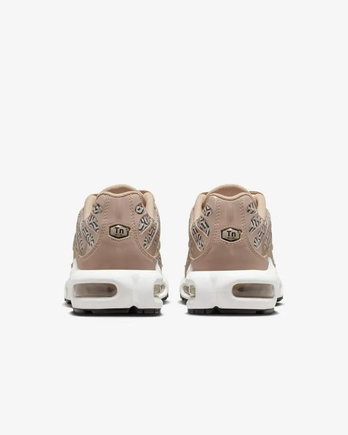 Women Nike All Shoes Air Max Plus X United Hempwhitesummit Whiteblack