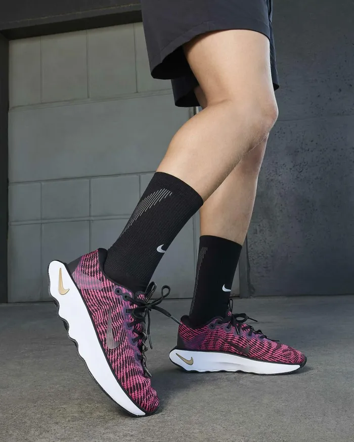 Women Nike All Shoes Motiva Blackmetallic Goldwhitefireberry