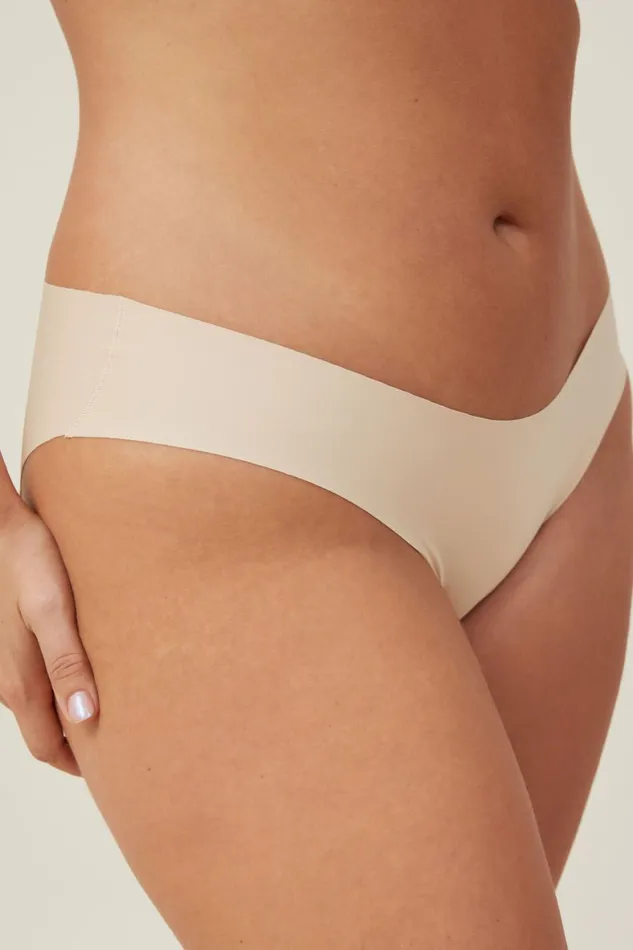 Women Panties Cotton On The Invisible Bikini Brief r Frappe