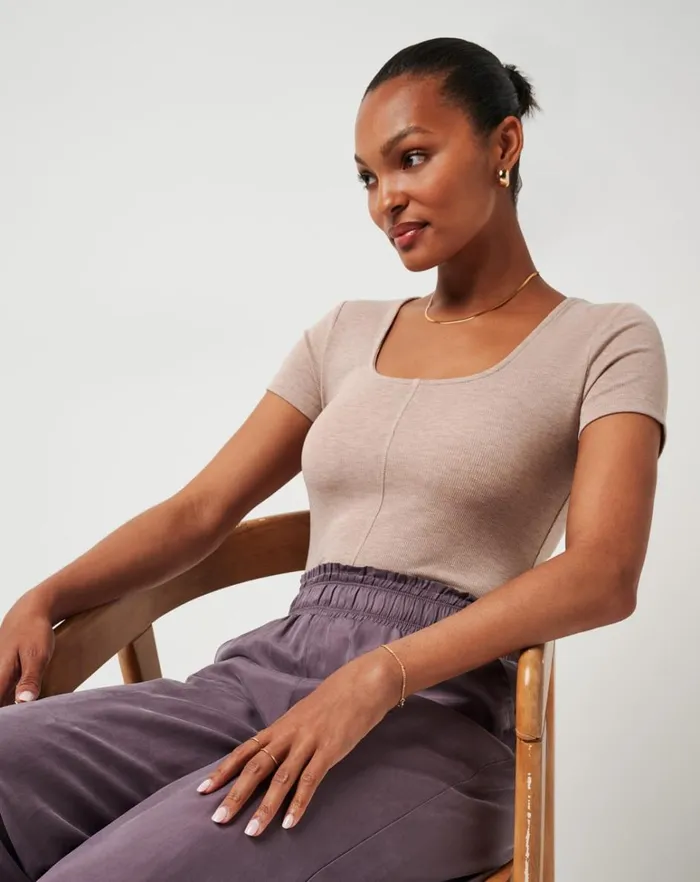 Women Shirts and Tops TravisMathew CLOUD RIB TRANQUILITY TEE Heather Almondine