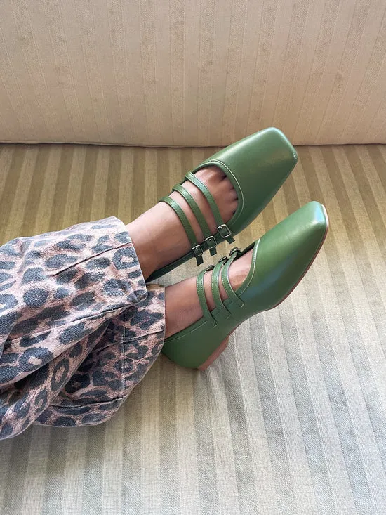 Women Shoes Lisa Says Gah Nova Flat Olive
