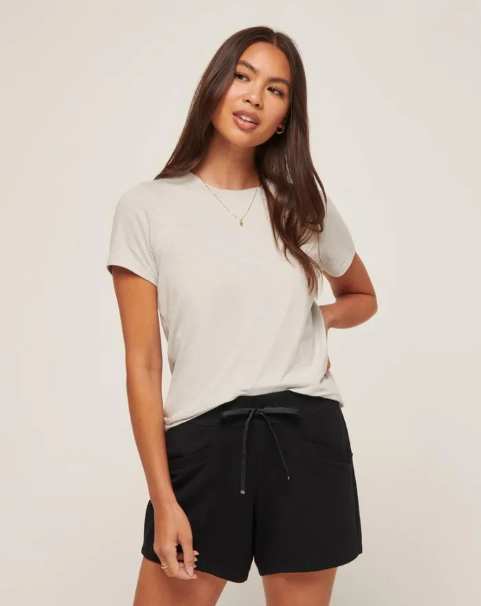 Women Tees TravisMathew CLOUD JERSEY TEE Light Grey Women Tees TravisMathew CLOUD JERSEY TEE Light Grey