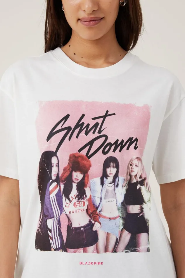 Women Tops Cotton On The Oversized Graphic License Tee Lcn Br Black Pink Shut Downvintage White